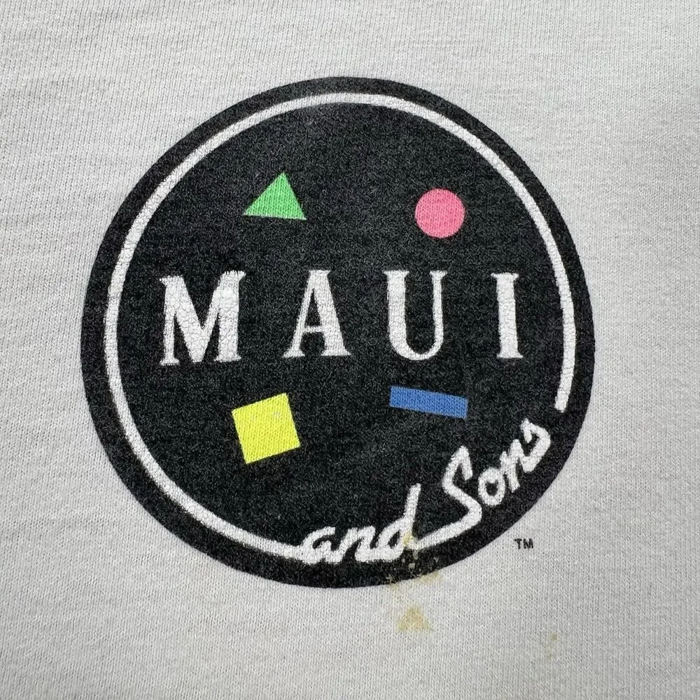 Vintage 90s Maui and Sons Shark‎ Surf T-Shirt USA Made Big Graphic T-Shirt Sz L